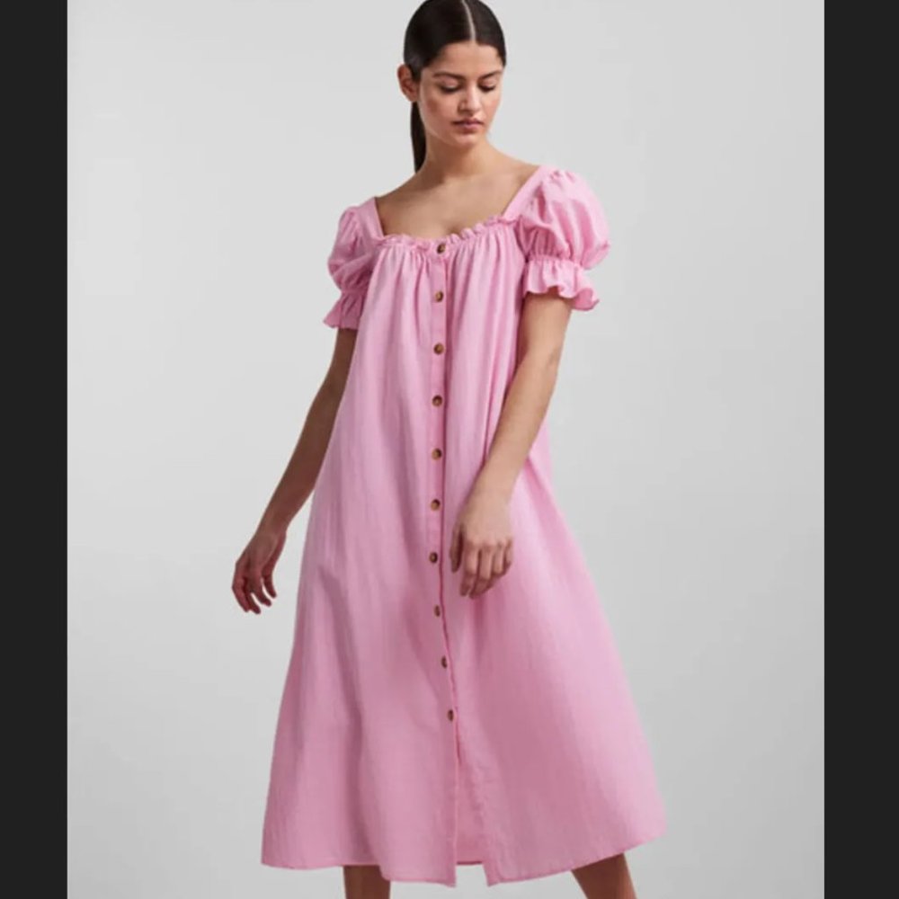 3/$10 🛍 Pink Cottagecore Midi Dress | PIECES | Size Medium